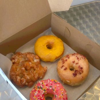 Red Donut Shop - Some unique flavors in here! - Donuts Near Me - Lexington, North Carolina Red Donut Shop - Some unique flavors in here! - Donuts Near Me - Lexington, North Carolina