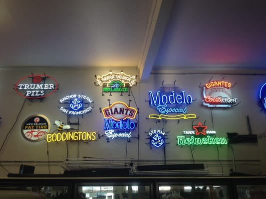 Cedar Market by null