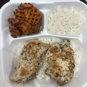 Hometown Grill - Grilled Chicken Breast Plate -- a healthier option when eating out (which my coworker loves) - Burgers Near Me - Lincolnton, North Carolina Hometown Grill - Grilled Chicken Breast Plate -- a healthier option when eating out (which my coworker loves) - Burgers Near Me - Lincolnton, North Carolina