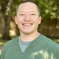 Daniel Siriphongs, DDS - Dr. Siriphongs