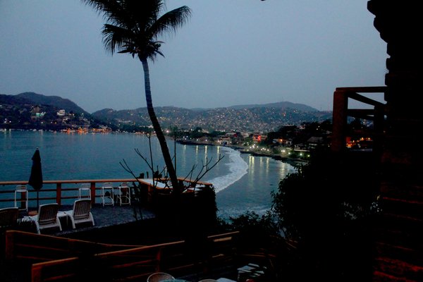 Hotel Irma, Zihuatanejo by null