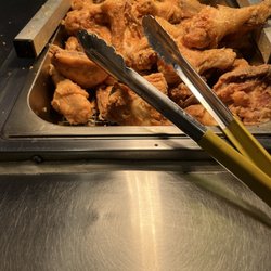 Lester's Bar-B-Que - Fried Chicken!