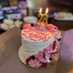 The Red Bandana Bakery - Cake