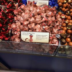 Lindt