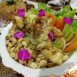 Lime and Basil Thai Restaurant - Som Tum - Papaya Salad w/ soft shell crab.