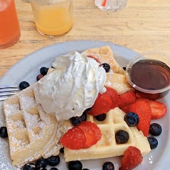 Fratelli Cafe - Coffee & Tea Near Me - Los Angeles, California Fratelli Cafe - Coffee & Tea Near Me - Los Angeles, California