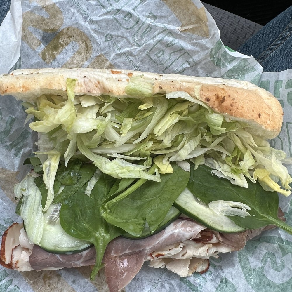 Subway - 3 leaves of spinach? Like seriously? - Sandwiches Near Me - Perris, California Subway - 3 leaves of spinach? Like seriously? - Sandwiches Near Me - Perris, California