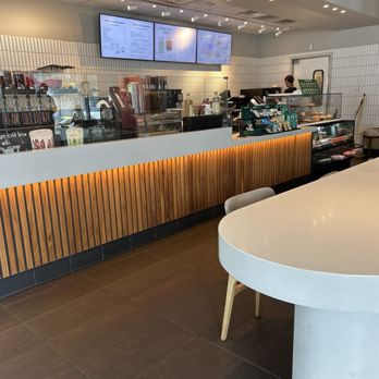 Starbucks - Coffee & Tea Near Me - Madison, Wisconsin Starbucks - Coffee & Tea Near Me - Madison, Wisconsin