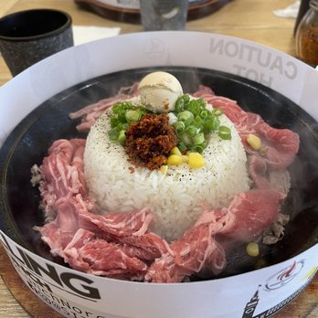 Sizzling Lunch - Spicy garlic pepper rice with beef - Teppanyaki Near Me - Fremont, California Sizzling Lunch - Spicy garlic pepper rice with beef - Teppanyaki Near Me - Fremont, California