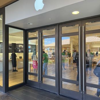 Apple La Encantada - New location Apple Store lower level La encantada - Computers Near Me - Tucson, Arizona