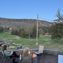 Enjoyed his the fire and the view. Enjoyed his the fire and the view.