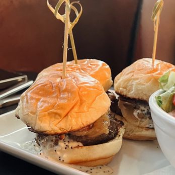 24 Diner - Black & Blue Sliders - Diners Near Me - Austin, Texas 24 Diner - Black & Blue Sliders - Diners Near Me - Austin, Texas
