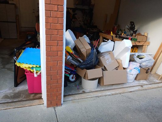 Storage Unit Cleanouts - Clear out your storage unit fast! Affordable rates and responsible disposal included. Storage Unit Cleanouts - Clear out your storage unit fast! Affordable rates and responsible disposal included.