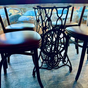 NaKorn - Thai Near Me - Evanston, Illinois