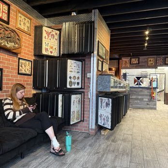 Lake Geneva Tattoo - Lots of design options - Tattoo Near Me - Lake Geneva, Wisconsin Lake Geneva Tattoo - Lots of design options - Tattoo Near Me - Lake Geneva, Wisconsin
