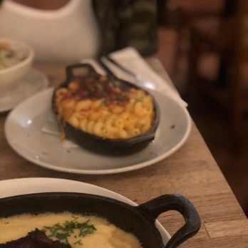 Peaches - Mac n cheese - Southern Near Me - Brooklyn, New York Peaches - Mac n cheese - Southern Near Me - Brooklyn, New York