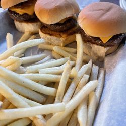 Sidelines Sports Bar & Grill - 3 Sliders and Fries