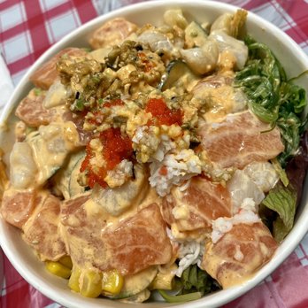 Bay Poke - Medium Poke Bowl with Salmon, Scallops, and a variety of toppings and additions - Hawaiian Near Me - Irvine, California Bay Poke - Medium Poke Bowl with Salmon, Scallops, and a variety of toppings and additions - Hawaiian Near Me - Irvine, California