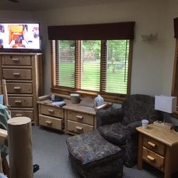 Whaleback Inn - This is the inside of the spa room. Lots of windows but also right next to the porch area.