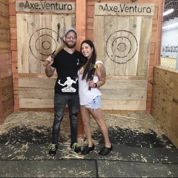 Axe Ventura - Day date - Axe Throwing Near Me - Ann Arbor, Michigan