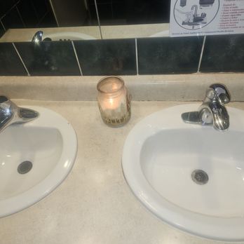 Pear Street Bistro - Bathroom with sented candles - New American Near Me - Pinole, California Pear Street Bistro - Bathroom with sented candles - New American Near Me - Pinole, California