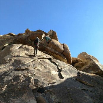 Cliffhanger Guides - Climbing Near Me - Joshua Tree, California Cliffhanger Guides - Climbing Near Me - Joshua Tree, California