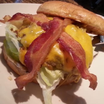 BJ's Restaurant & Brewhouse - Brew house burger - Pizza Near Me - Plano, Texas