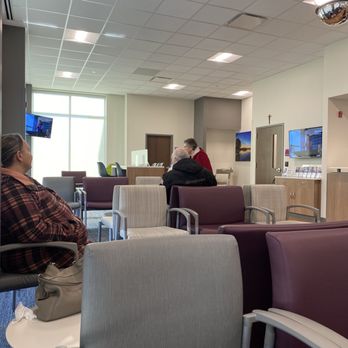Fishers Family Physicians - Waiting room - Family Practice Near Me - Fishers, Indiana Fishers Family Physicians - Waiting room - Family Practice Near Me - Fishers, Indiana