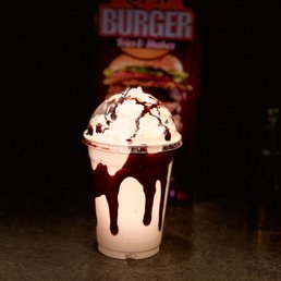 Peanut butter Chocolate Shake
