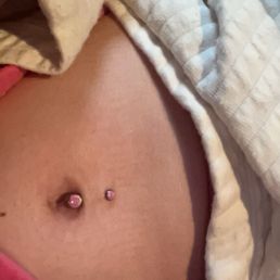 Navel piercing Navel piercing