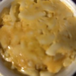 Lizzy's - Mac and Cheese