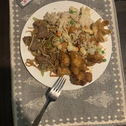Chicken fried rice, Sesame Chicken, Beef Lo Mein, Crab Cheese Wonton Chicken fried rice, Sesame Chicken, Beef Lo Mein, Crab Cheese Wonton