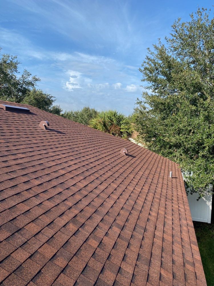 Slide of Roofing Pros USA