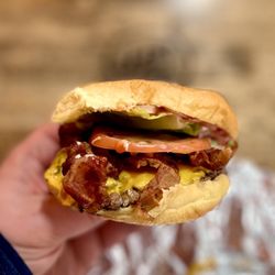 Jefferson Fry - Bacon & Cheese Burger