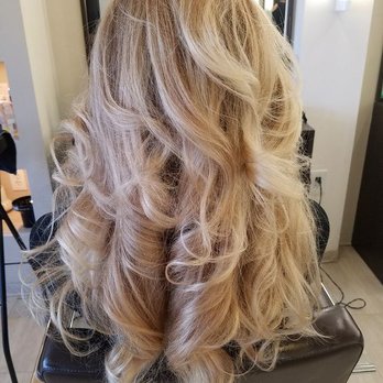 Avanti Salon - Style by Priscilla Collins - Hair Salons Near Me - Boston, Massachusetts Avanti Salon - Style by Priscilla Collins - Hair Salons Near Me - Boston, Massachusetts