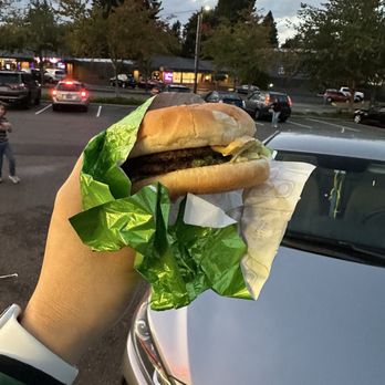 Dick's Drive-In - Deluxe - Burgers Near Me - Seattle, Washington Dick's Drive-In - Deluxe - Burgers Near Me - Seattle, Washington