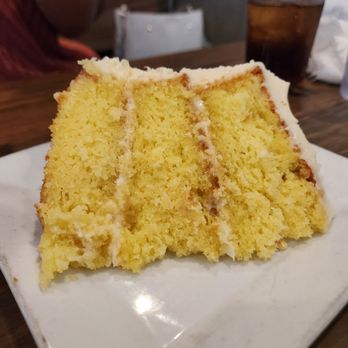 Mad Cow Grill - Cake was moist but poor plating showed just how little attention was put to this meal. - American Near Me - Laurel, Maryland Mad Cow Grill - Cake was moist but poor plating showed just how little attention was put to this meal. - American Near Me - Laurel, Maryland