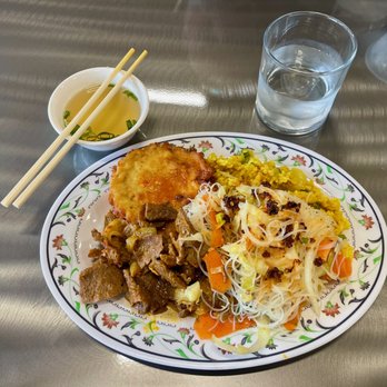 Vegan Shop - Lunch plate with egg-less tofu patty, char siu, and Singapore noodles - Vegan Near Me - Hilo, Hawaii