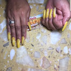 Cd Nails