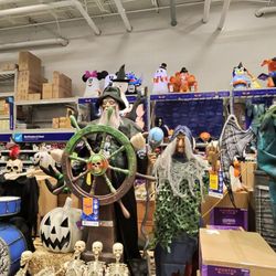 Lowe's Home Improvement