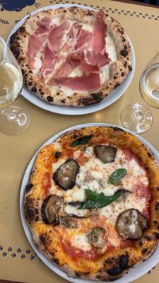 La Gatta Mangiona by null