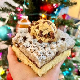 Chocolate Chip Cookie