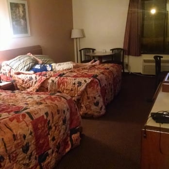 Motel 6 - Big rooms - Hotels Near Me - Lebec, California Motel 6 - Big rooms - Hotels Near Me - Lebec, California