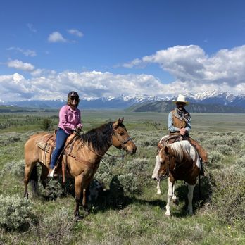 JH Outfitting Company - Horseback Riding Near Me JH Outfitting Company - Horseback Riding Near Me