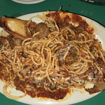 Gondolier Italian Restaurant - Spaghetti with meatballs - Pizza Near Me - Cleveland, Tennessee Gondolier Italian Restaurant - Spaghetti with meatballs - Pizza Near Me - Cleveland, Tennessee