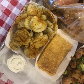 Lowcountry South Loop - Cornbread & Fried Pickles - Cajun/Creole Near Me - Chicago, Illinois Lowcountry South Loop - Cornbread & Fried Pickles - Cajun/Creole Near Me - Chicago, Illinois