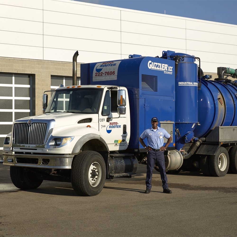 Slide of Roto-Rooter Plumbing & Water Cleanup