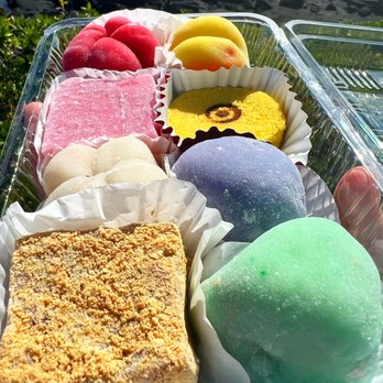 Two Ladies Kitchen - Fresh mochi pre-pack - Bakeries Near Me - Hilo, Hawaii Two Ladies Kitchen - Fresh mochi pre-pack - Bakeries Near Me - Hilo, Hawaii