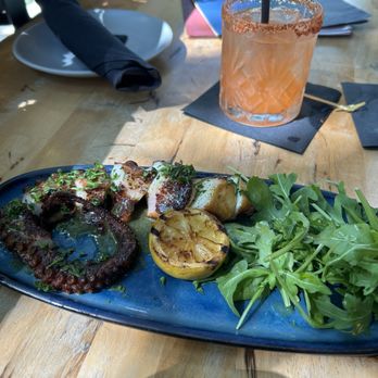 Korner 67 - Octopus - Cocktail Bars Near Me - Miami Lakes, Florida