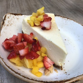 Herringbone Waikiki - Vanilla Bean Cheesecake - Seafood Near Me - Honolulu, Hawaii